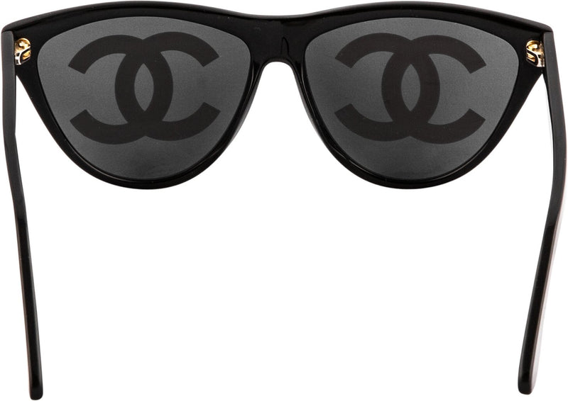 Vintage Chanel Paris Sunglasses Runway 1993 Round White 01944 10601 DEAD  STOCK.